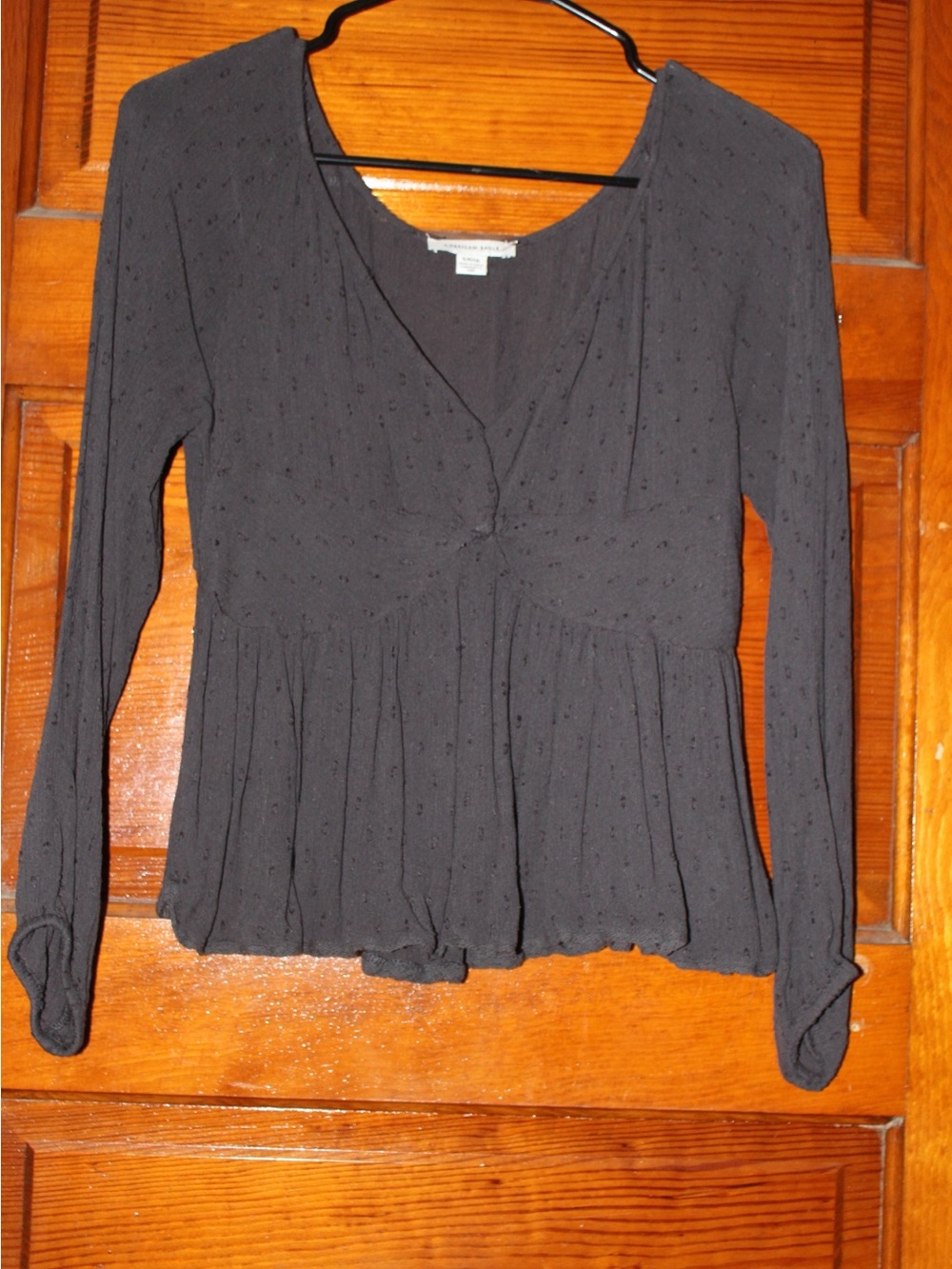 American Eagle Outfitters Gray Long Sleeve V-Neck Peplum Top